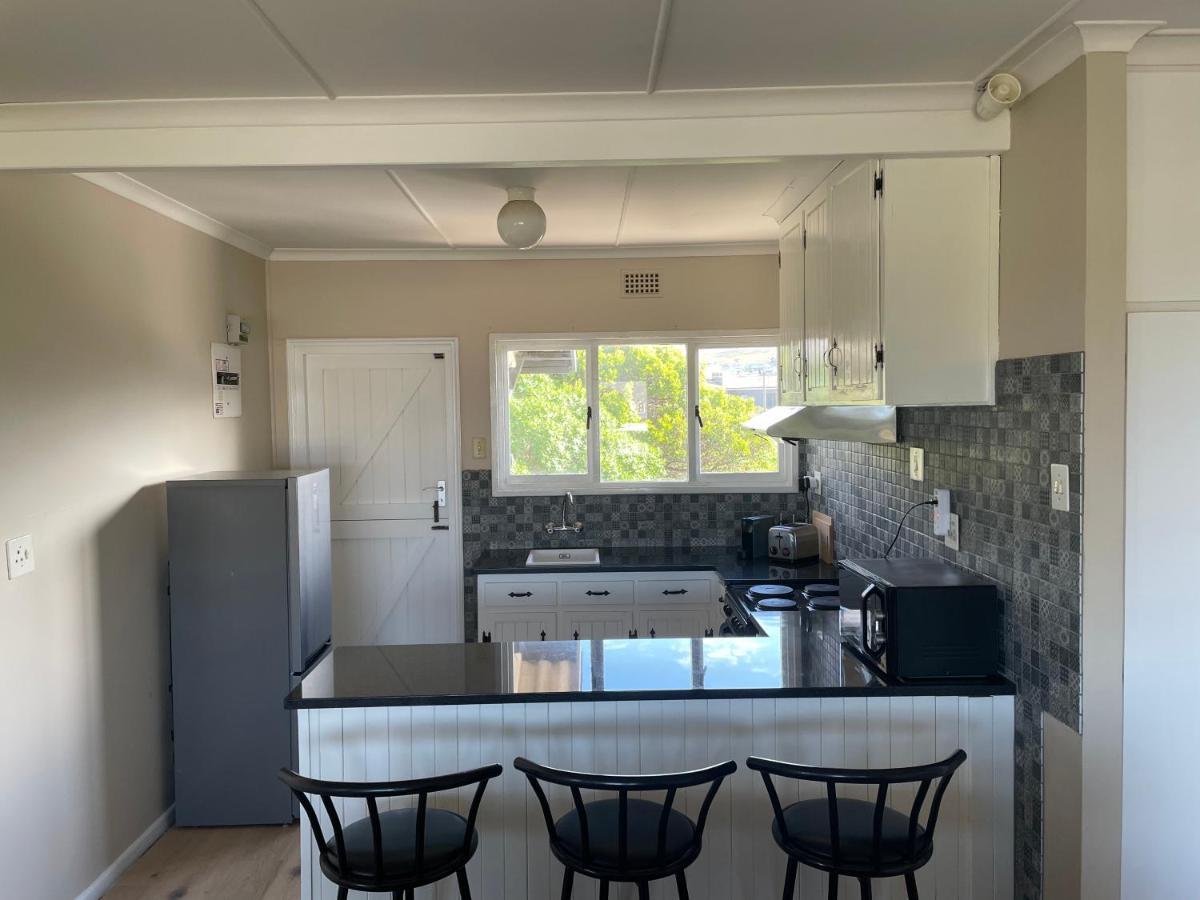 2 On Third Avenue Apartment Hermanus Exterior foto