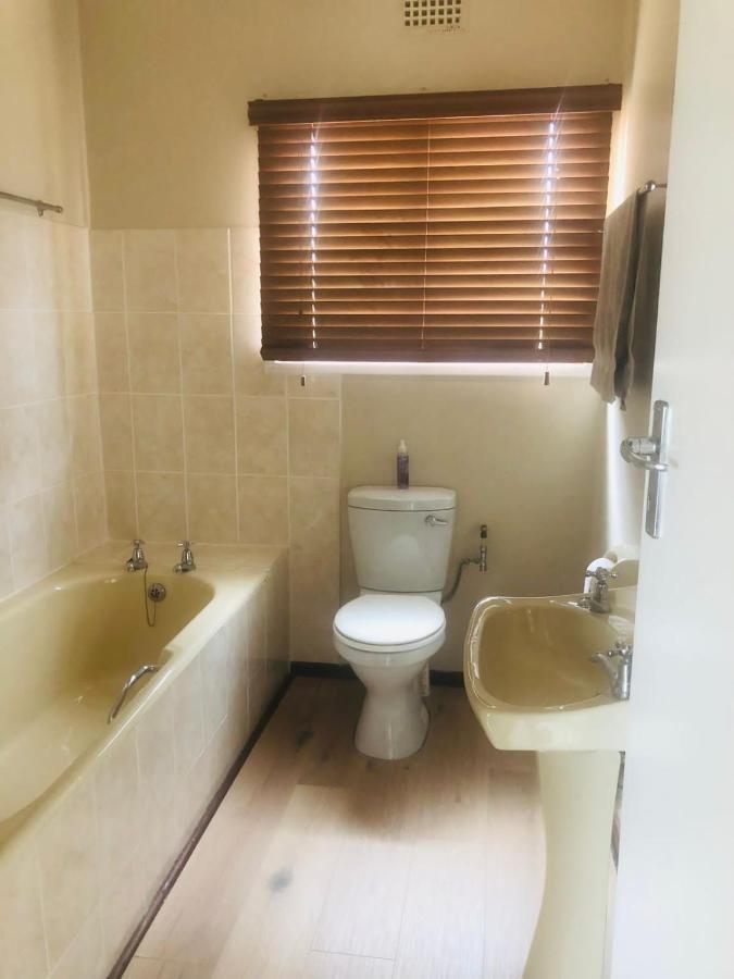 2 On Third Avenue Apartment Hermanus Exterior foto