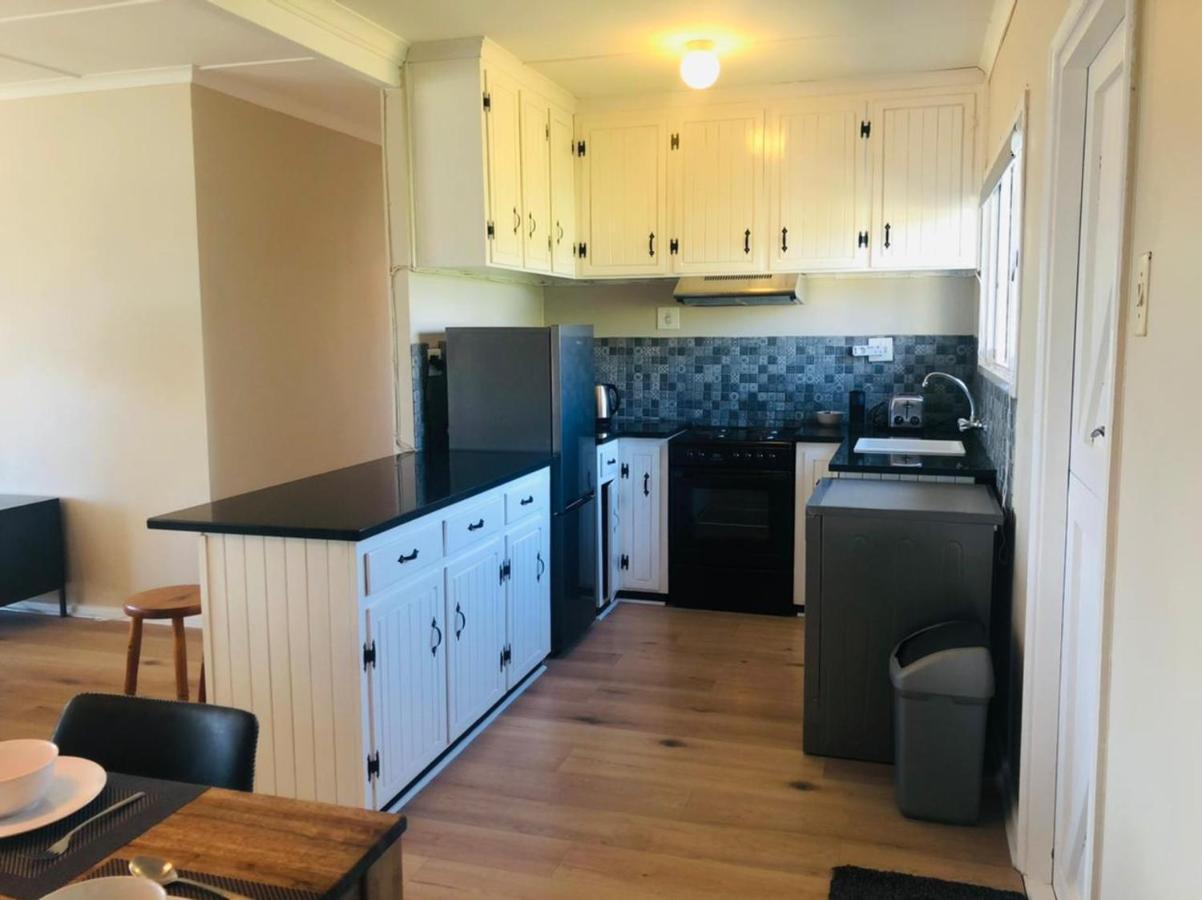 2 On Third Avenue Apartment Hermanus Exterior foto